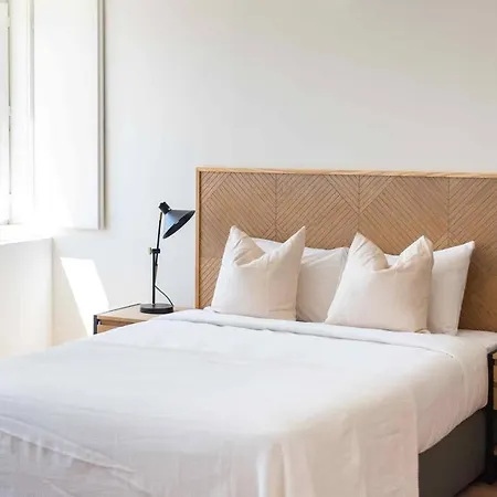 Pardal 1c - Stunning Studio In Alcantara * Lisboa