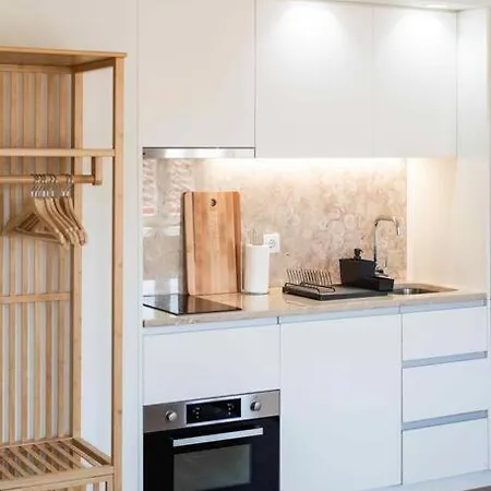 Pardal 1c - Stunning Studio In Alcantara Лиссабон