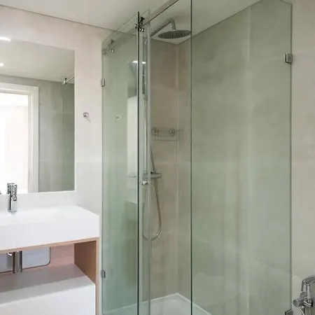 Апартаменты Pardal 1c - Stunning Studio In Alcantara Лиссабон